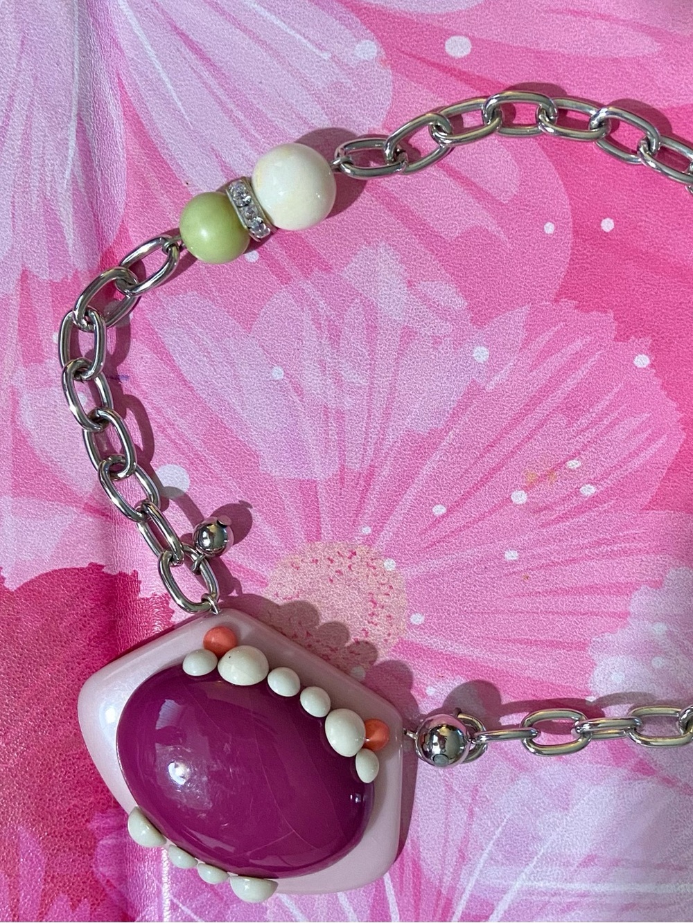 NoM NoM monster STrAnGe DeLiGhTs TT necklace mouth/teeth Tarina tarantino - Picture 9 of 13